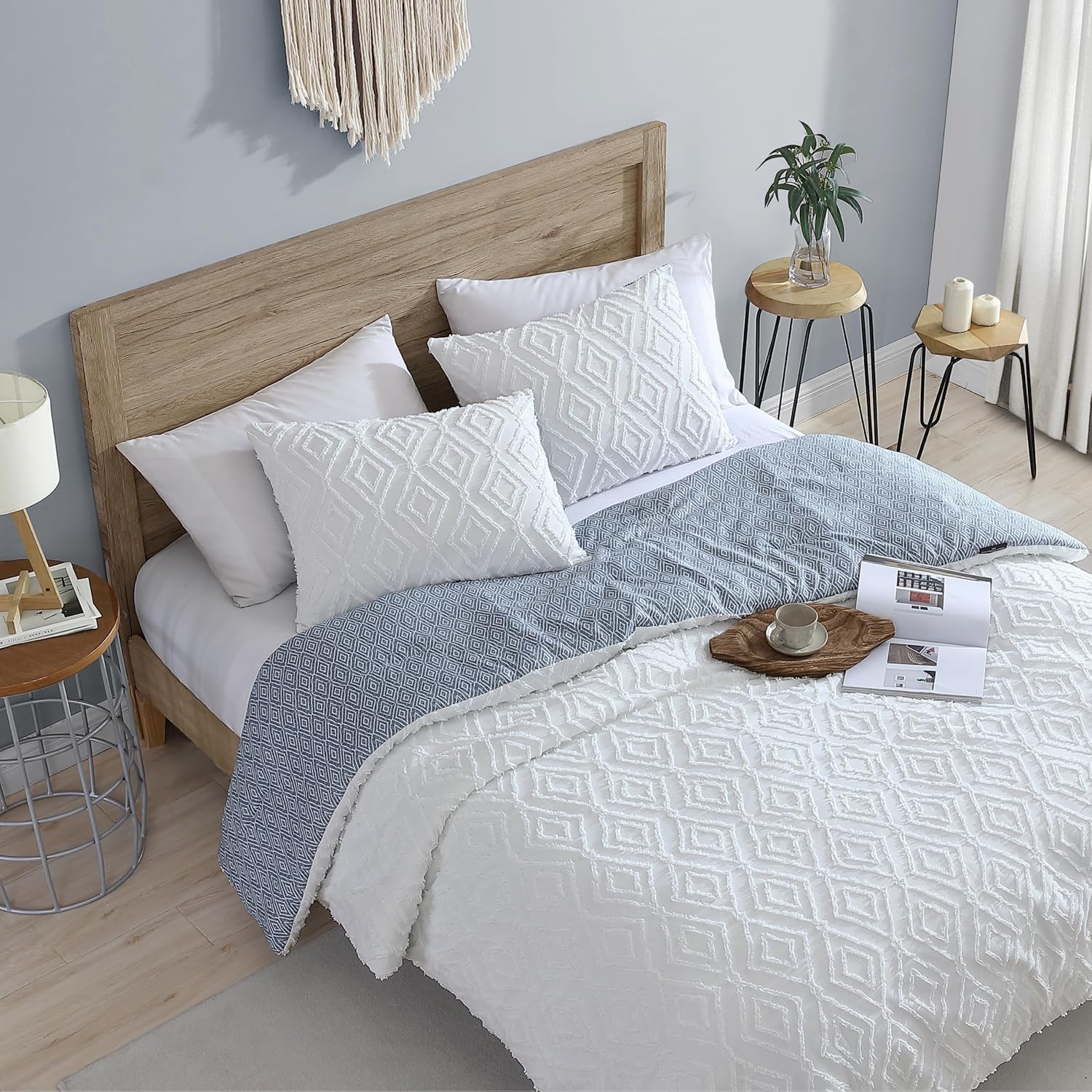 A Cozy Retreat: Exploring the French Connection Full/Queen Hanwell Comforter Set 1 Product Image