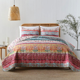 Revitalize Your Bedroom with the Boho Style Queen Quilt Set