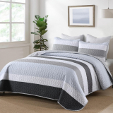 Dinjoy Grey Boho Quilt Set: A Stylish Choice for Every Season